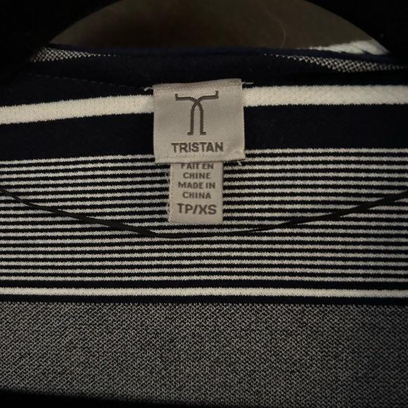 Vest - Picture 2 of 2